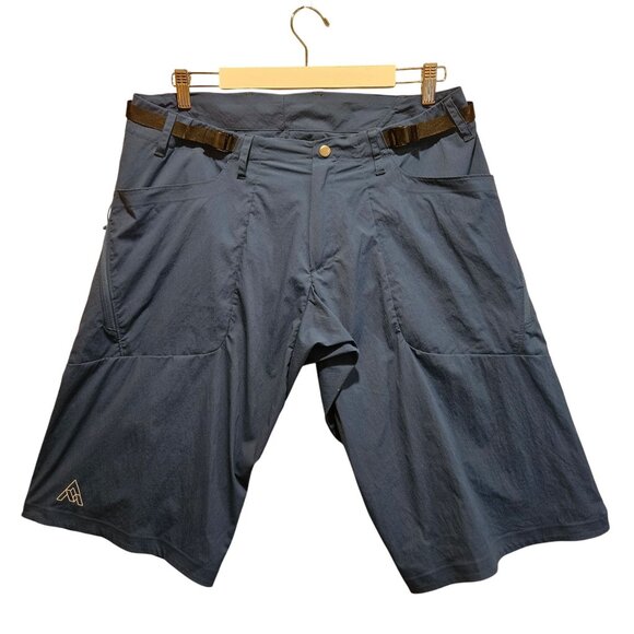 7Meshinc.com Long shorts mens L blue side cinch big zip pockets gorpcore hipster - Picture 1 of 10